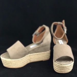 NIB- Steve Madden Apollo Espadrille Wedge Sandal
